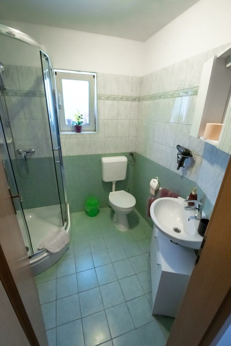 apartment4-4